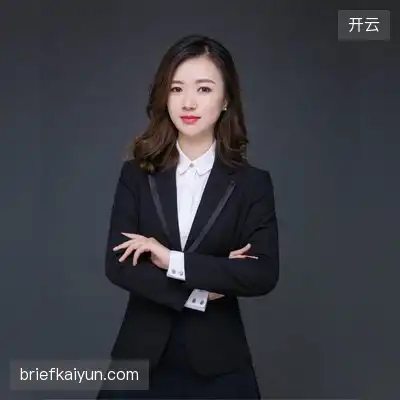 梁霜文